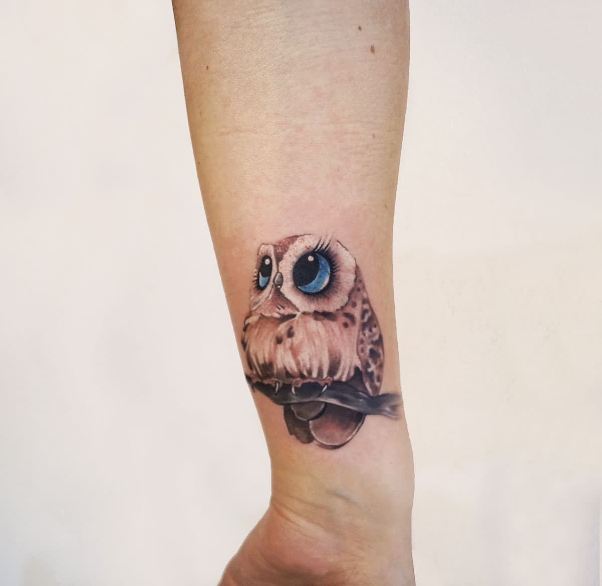 Елена (тату совенок)