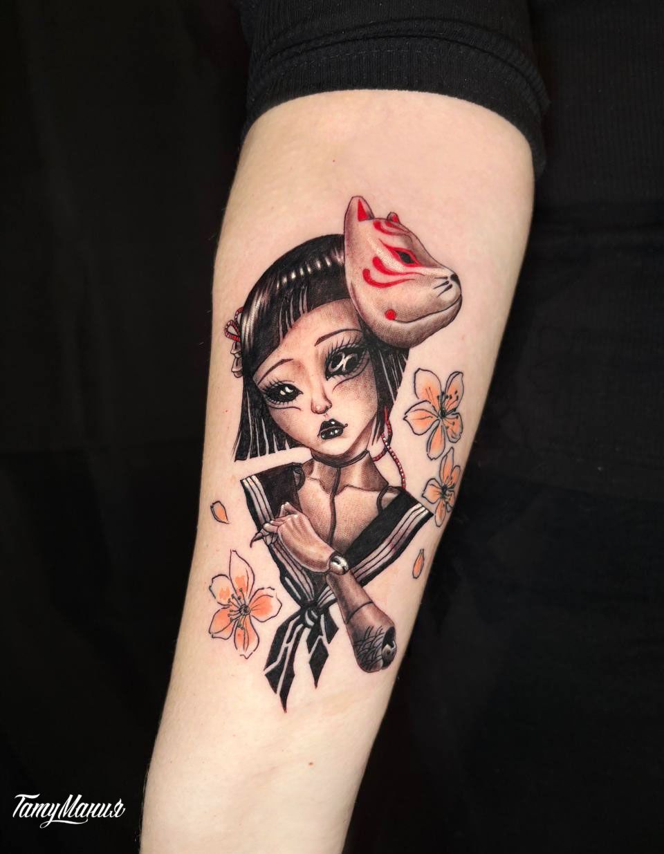 Тату аниме с маской кицуне