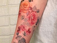 Тату розы акварель