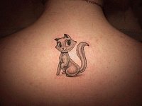 Маленькая тату кошечка
