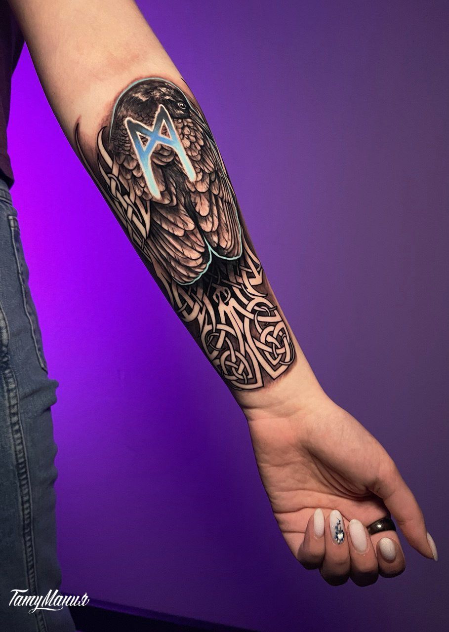 Тату кельтика на руке