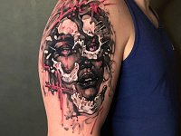 Тату портрет треш полька с надписью good luck