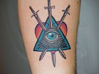 тату глаз сердце и три меча