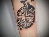 Тату часы