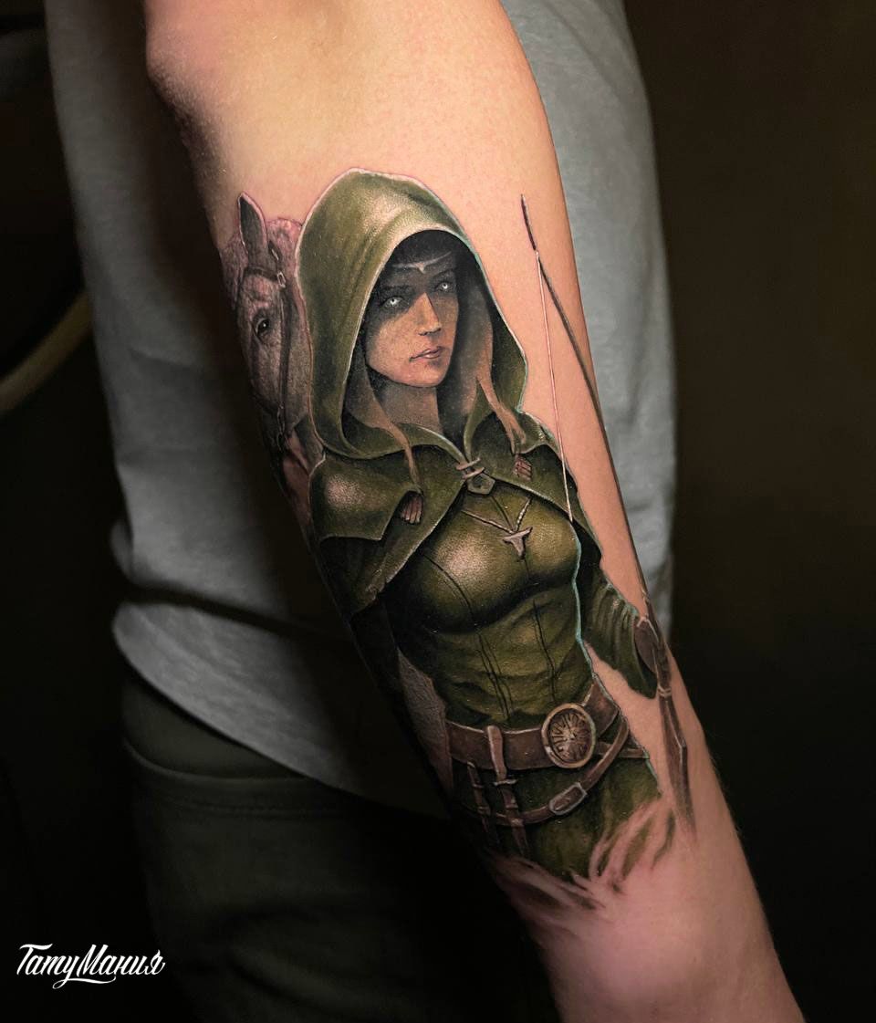 Тату девушка-рыцарь