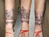 Тату браслет из цветов