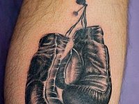 Тату боксерские перчатки