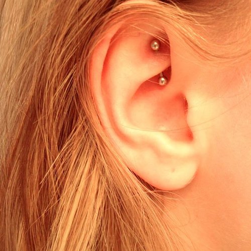 Сделать Пирсинг ушей в Москве в салоне ТАТУмания