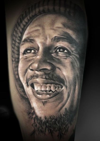тату портрет Боба Марли