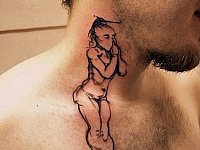 Мужская тату на шее