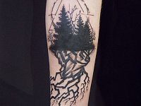 Тату лес с кругом