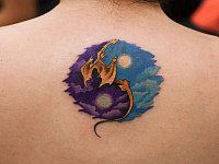 Тату дракон и инь и ян