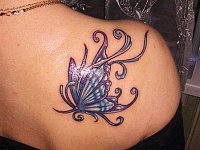 Татуировка голубая бабочка