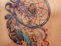 Татуировка ловец снов на спине