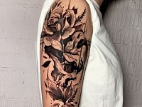 Тату розы с черепом