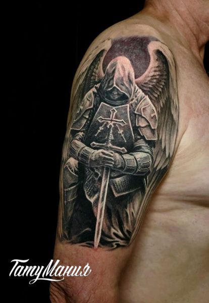 Тату темный рыцарь