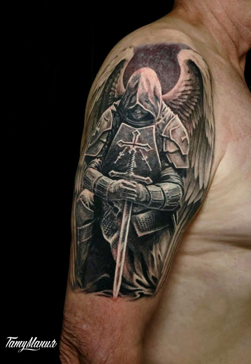 Тату темный рыцарь