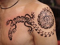 Татуировка полинезия ящерица и орнаменты