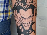 Тату Джокер на предплечье