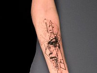 Тату портрет с графикой