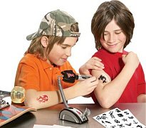 Почему не стоит делать тату до 18 лет