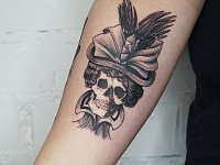 Тату череп в шляпе