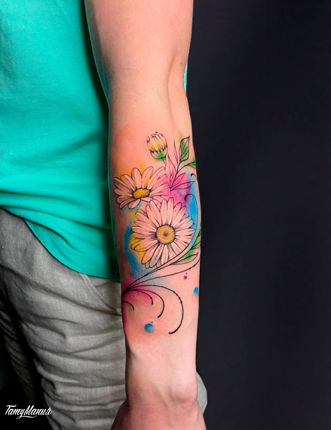 Тату ромашки акварель