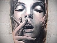 тату портрет девушки реализм