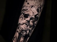 Тату статуя графика