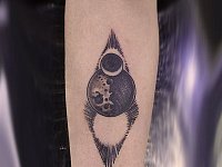 Тату луна графика