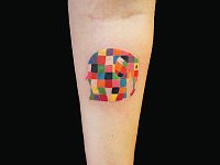 Тату пиксельный слон