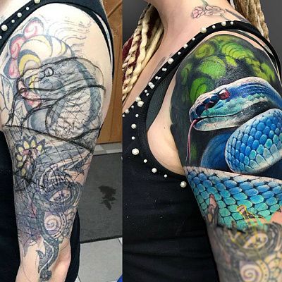 Перекрытие тату змея на плече