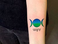 Тату фазы луны и надпись afon