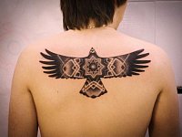 Татуировка дот ворк птица