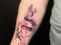 Татуировка дракон и сакура