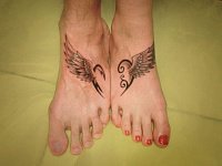 тату крылья