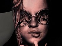 Тату портрет девушки с короной