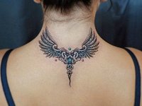 татуировка крылья