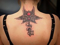 Татуировка ключ и змея