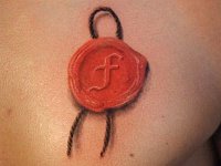 Маленькая тату печать