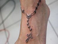 тату браслет на ноге с крестом