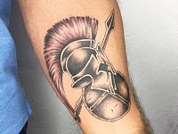 Тату спартанца на предплечье