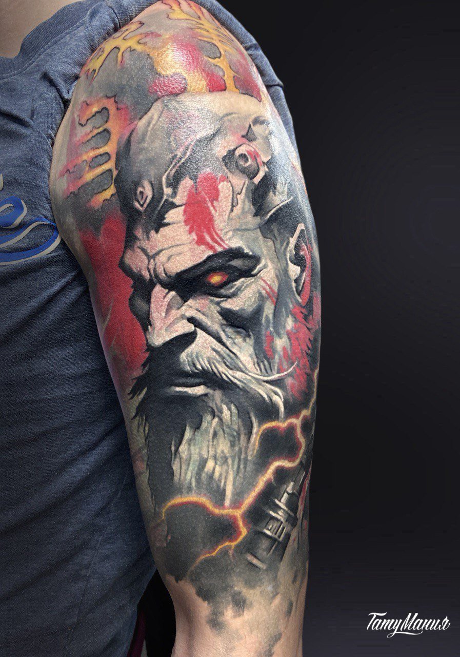 Тату могучий славянский бог в огне