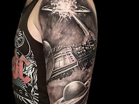 Тату космический корабль