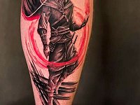 Тату чумной доктор на ноге