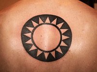 Тату солнце Полинезия