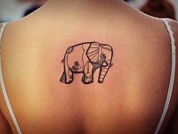 Татуировка слоник