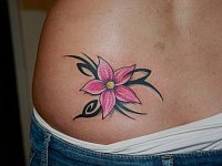 Тату розовый цветок