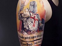 Тату тамплиер на плече