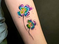 Тату клевер акварель